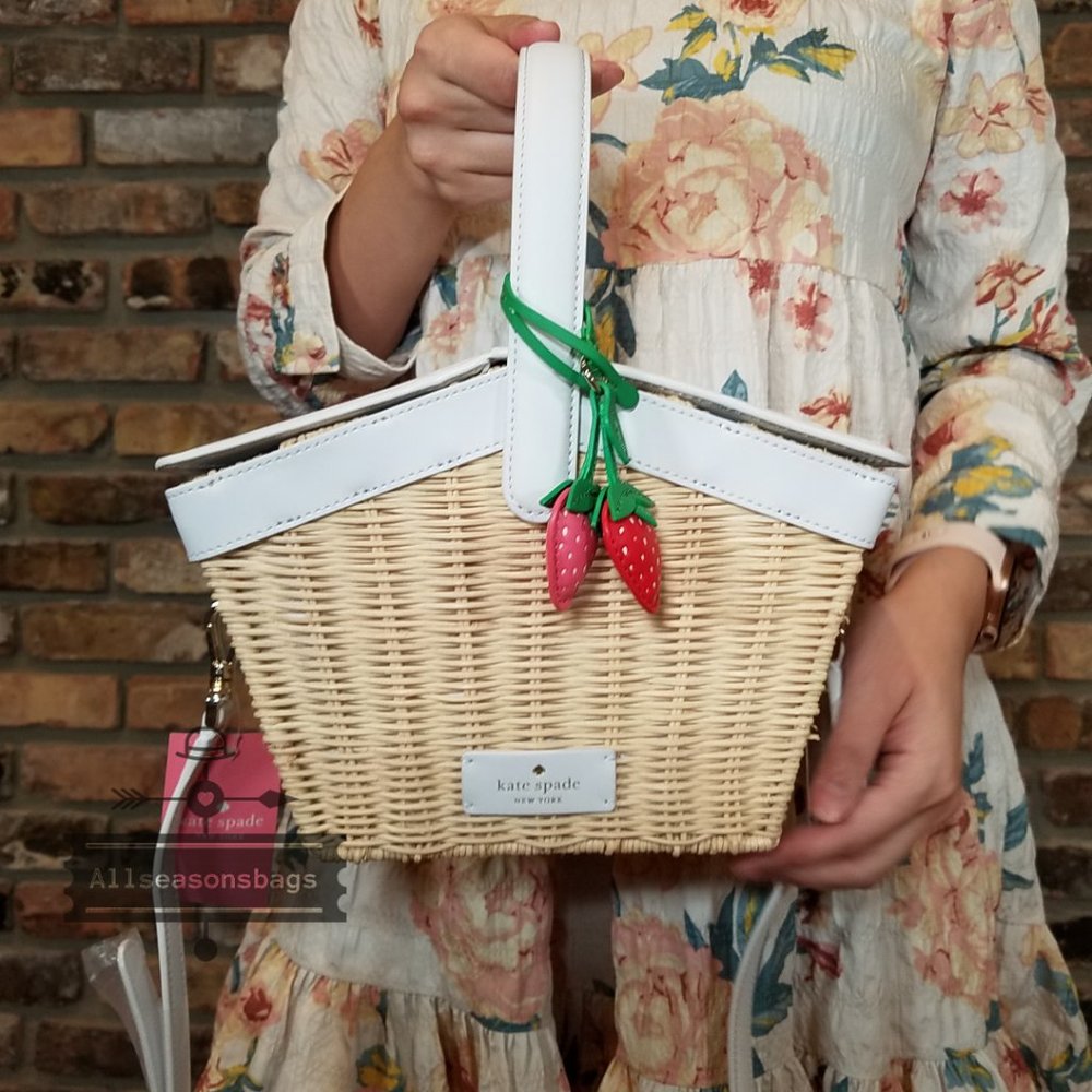 Kate Spade Picnic In Park Basket Strawberry BAG novelty handbag CROSSBODY STRAP - Picture 2 of 13